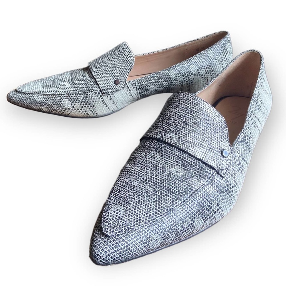 27 Edit Shoes Flats Snake Print Pointed Toe Leather White Grey Size 9 - Picture 4 of 11